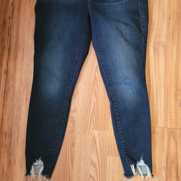 Torrid Jeans - Picture 2 of 4